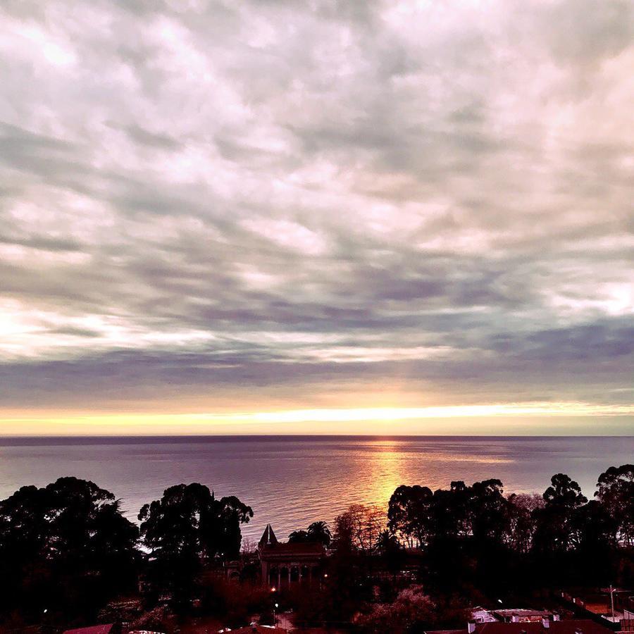 Sunset Guest House Gagra Exterior foto