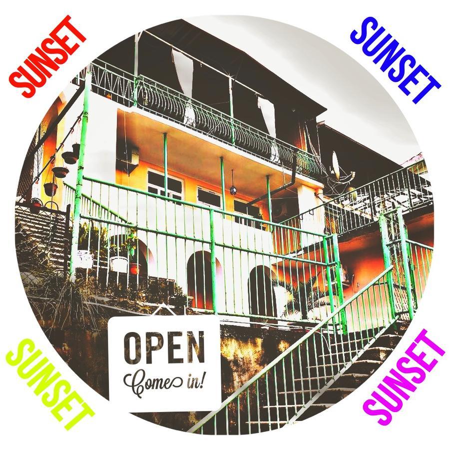 Sunset Guest House Gagra Exterior foto